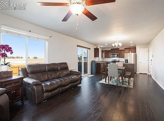 5th image of 6674 Mandan Dr