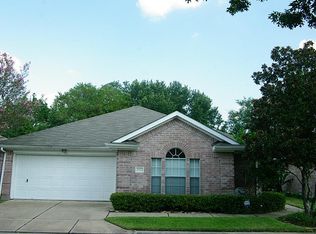 10315 Emerald Pine Dr, Houston, TX 77070