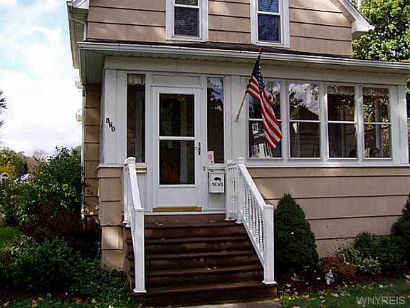 2nd image of 560 Old Falls Blvd