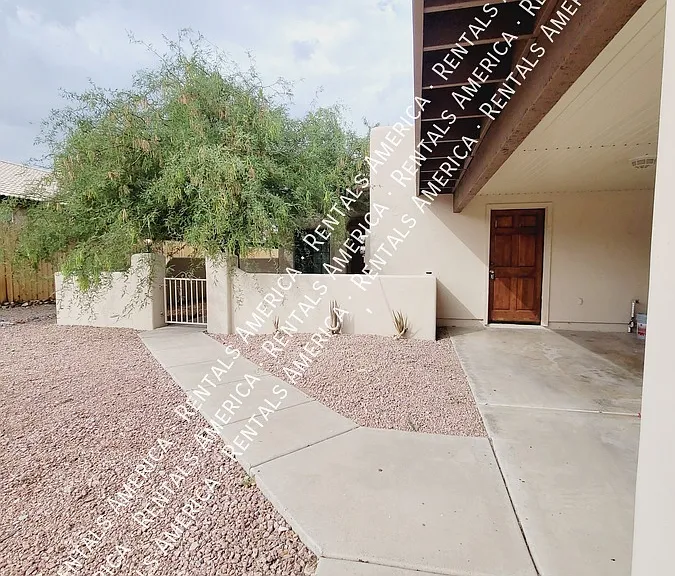 13831 N Kendall Dr #A — Photo 2