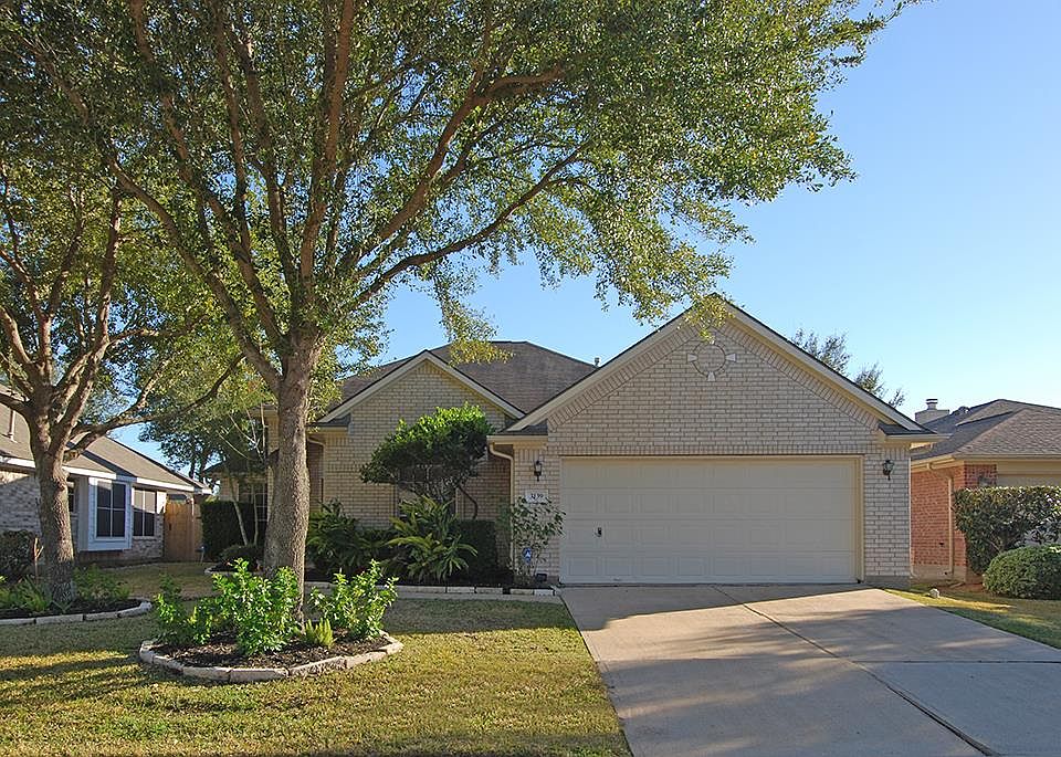 1st image of 3139 Stratford Bend Dr