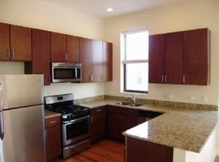 1458 W Chicago Ave, Chicago, IL 60642