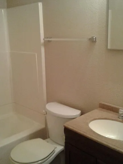 1539 Morningside Rd — Photo 3