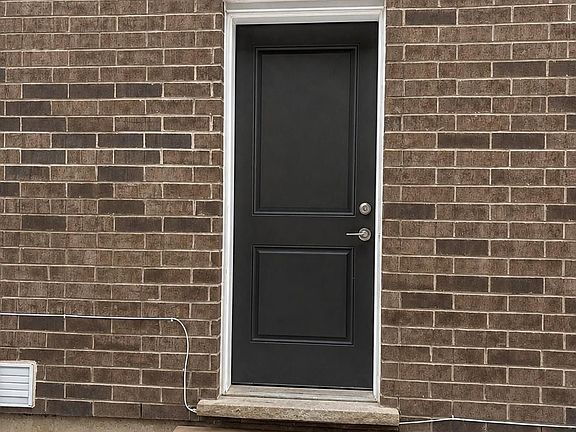 2nd image of 146 Bur Oak Dr #Basement