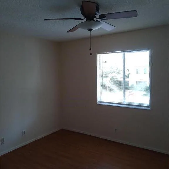 115 Gardens Dr #202 — Photo 9