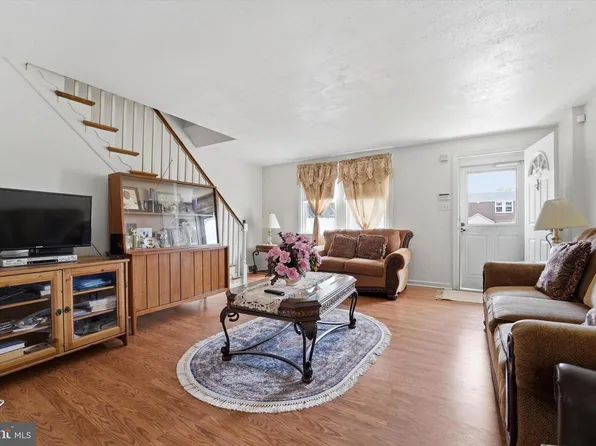 3815 Brunswick Ave, Drexel Hill, PA 19026