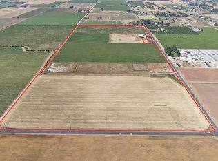 23031 N Bruella Rd, Acampo, CA 95220