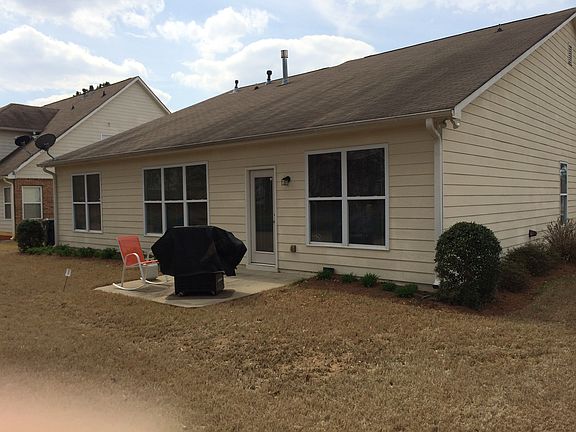 2nd image of 560 Golden Meadow Dr