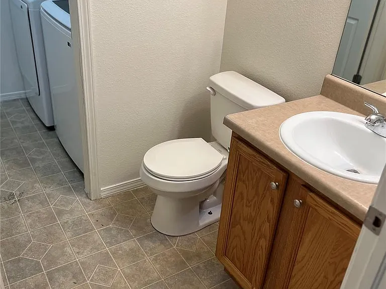 17142 E Louisiana Dr — Photo 15