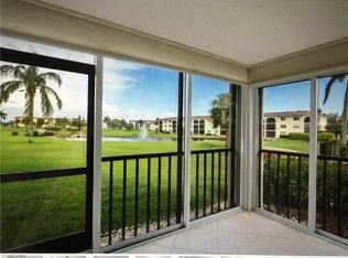 57 High Point Cir W APT 106, Naples, FL 34103