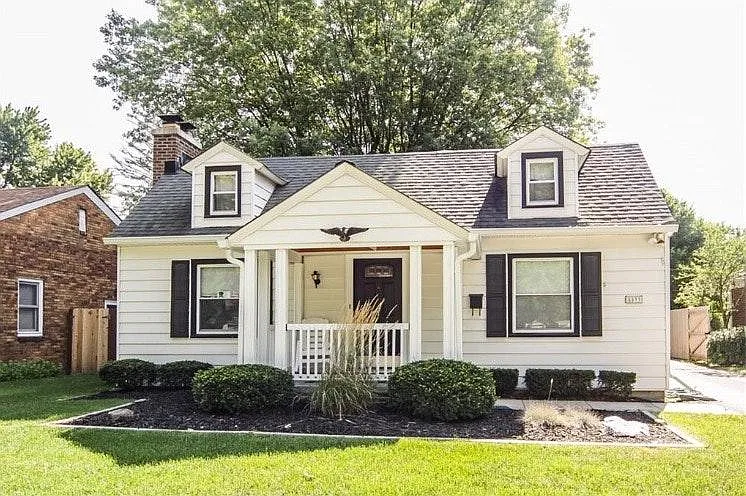 5833 Indianola Ave — Photo 1