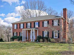 2535 Wyngate Rd, Charlottesville, VA 22901