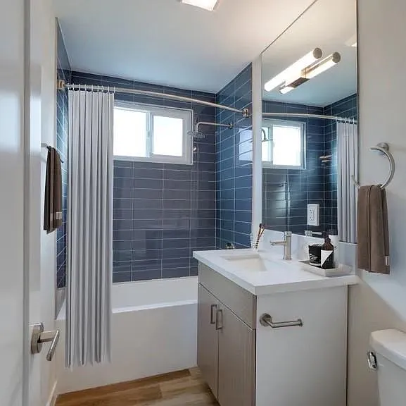2102 Manhattan Beach Blvd #A — Photo 10