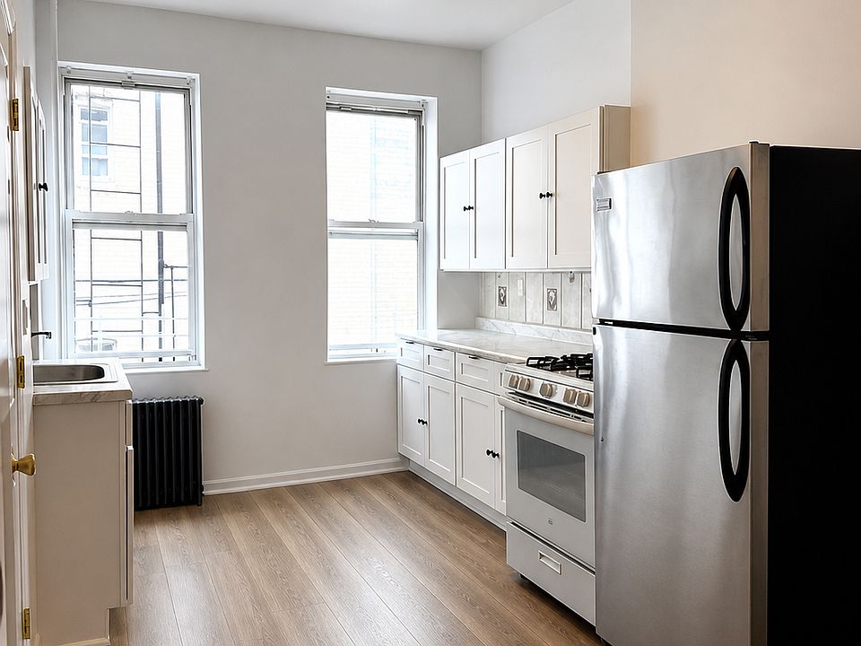 1st image of 127 Saint Nicholas Ave APT 2R
