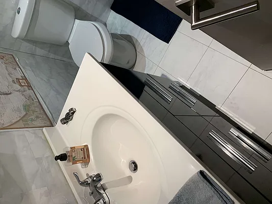 Rented by Flatiron Real Estate Advisors LLC | media 9