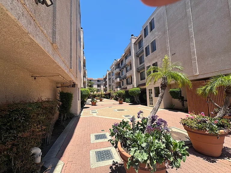 28006 S Western Ave #261 — Photo 3