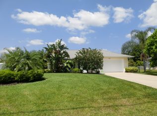 720 Barber St, Sebastian, FL 32958