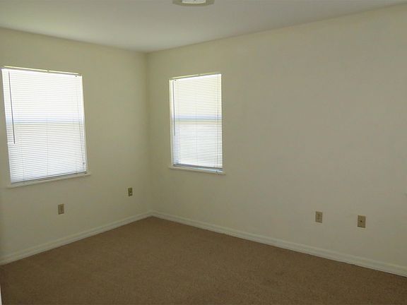 5th image of 123A Cardinal Dr