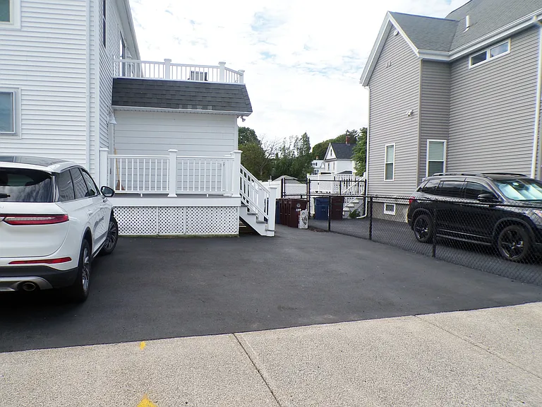 190 Crescent Ave #3 — Photo 16