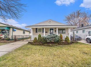 6696 Madison St, Taylor, MI 48180