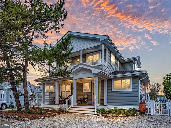 4th image of 409 Bristol Rd