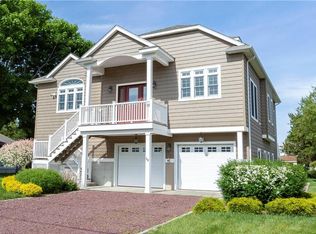 27 Fishermans Ave, Westerly, RI 02891