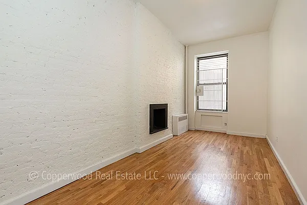 Rented by Copperwood Real Estate | media 22