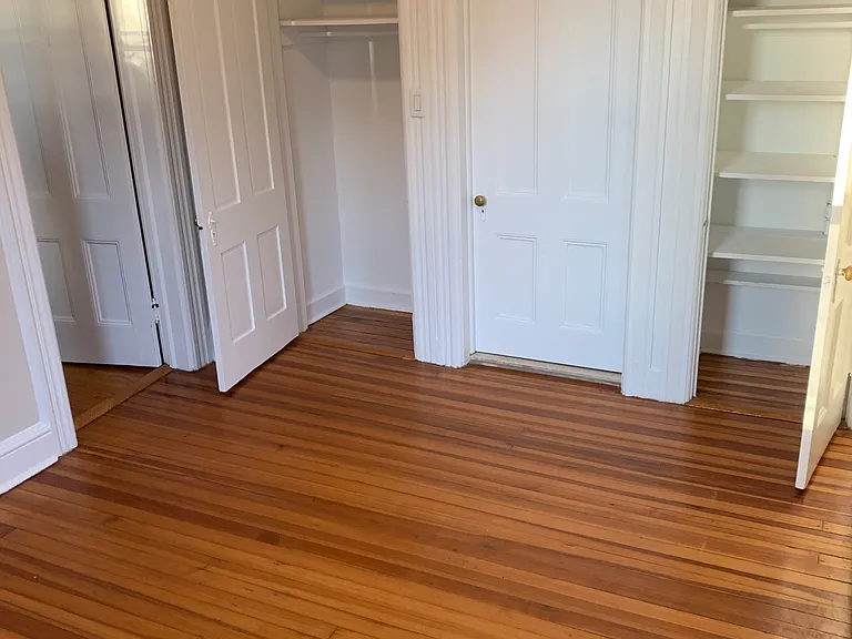 34 Elm St #2 — Photo 4
