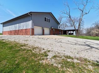 3209M Aviator Ln, Mountain Grove, MO 65711