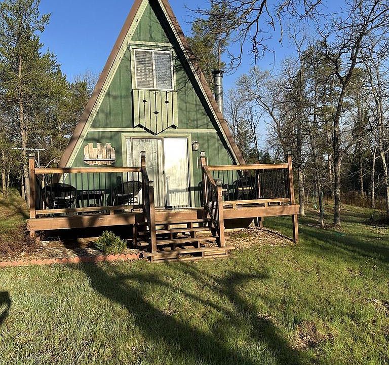 1st image of 2401 18th AVENUE