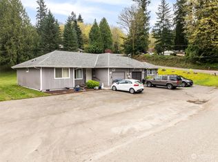 1733 Roosevelt Ave SE, Pt Orchard, WA 98366