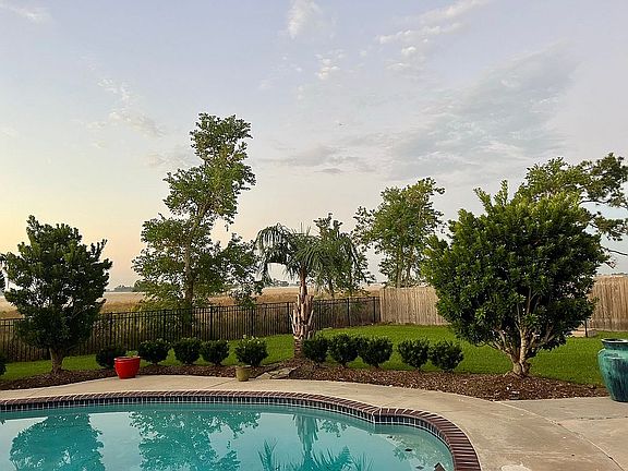 4th image of 1425 Mary Carla Ln