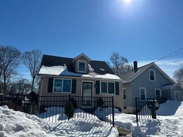 314 Spring St, Meriden, CT 06451