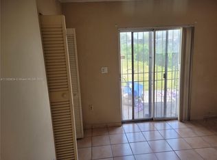 2359 NW 29th St REAR 4, Miami, FL 33142