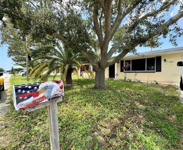 3525 Eisenhower Dr, Holiday, FL, 34691