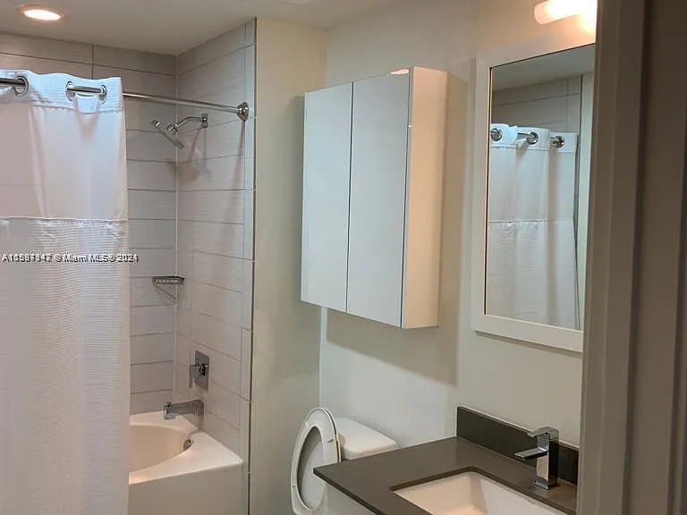 1451 Brickell Ave #1703 — Photo 4