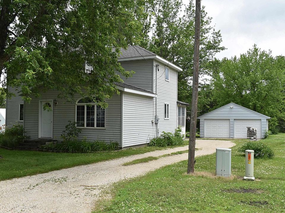 402 S Water St, Stacyville, IA 50476 Zillow