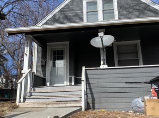 2556 Woolworth Ave, Omaha, NE 68105