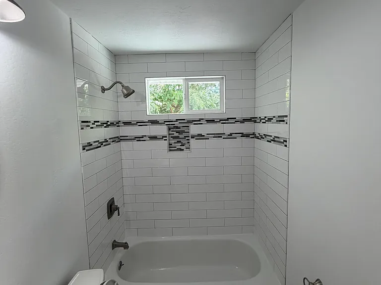 137 Maria Dr — Photo 4