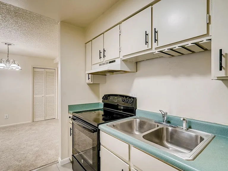 12151 Melody Dr #201 — Photo 6