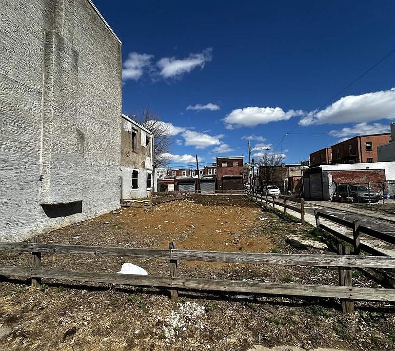 1st image of 2035 E Stella St