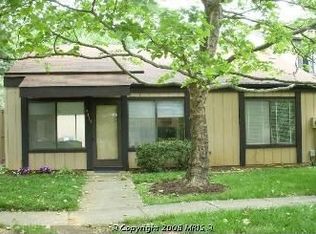 3112 Babashaw Ct, Fairfax, VA 22031