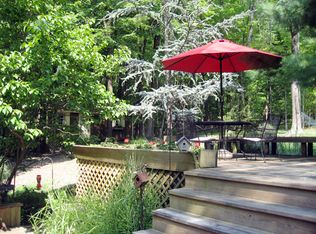 120 Windy Bush Rd, New Hope, PA 18938