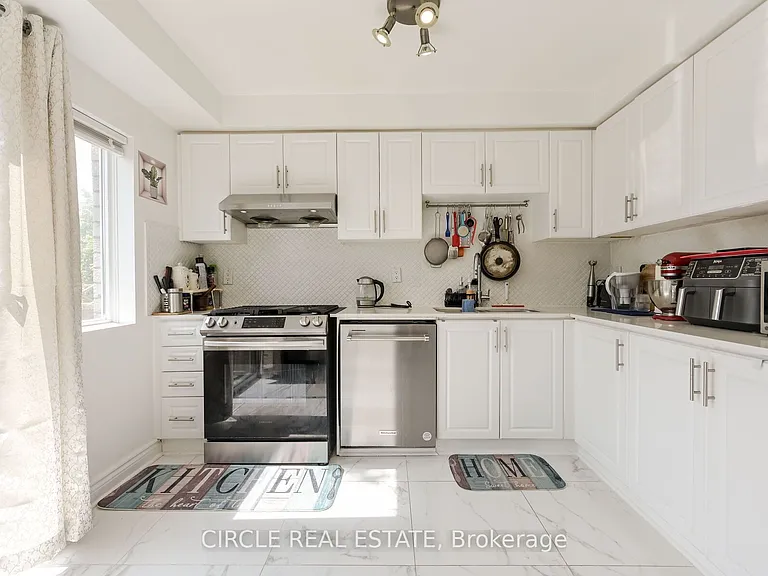 20 Spadina Rd #20 — Photo 14