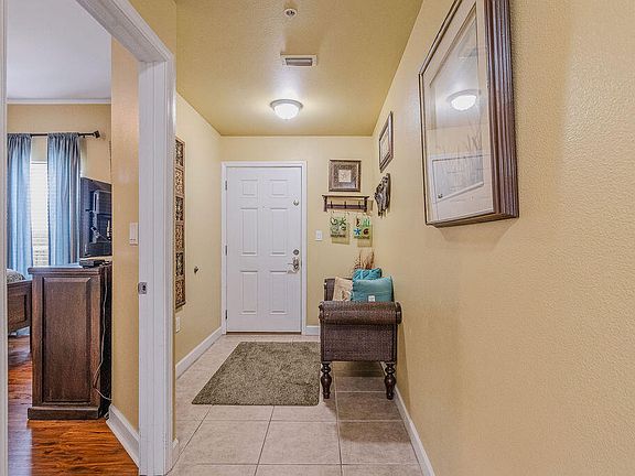 5th image of 548 Sandy Cay Dr Unit 313