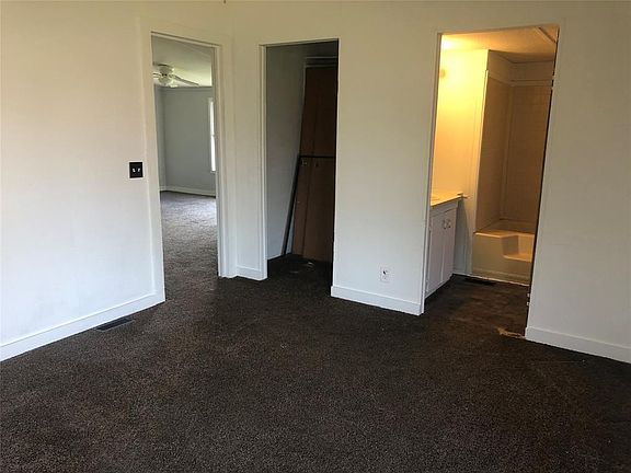 4th image of 3912 Joalene Ct
