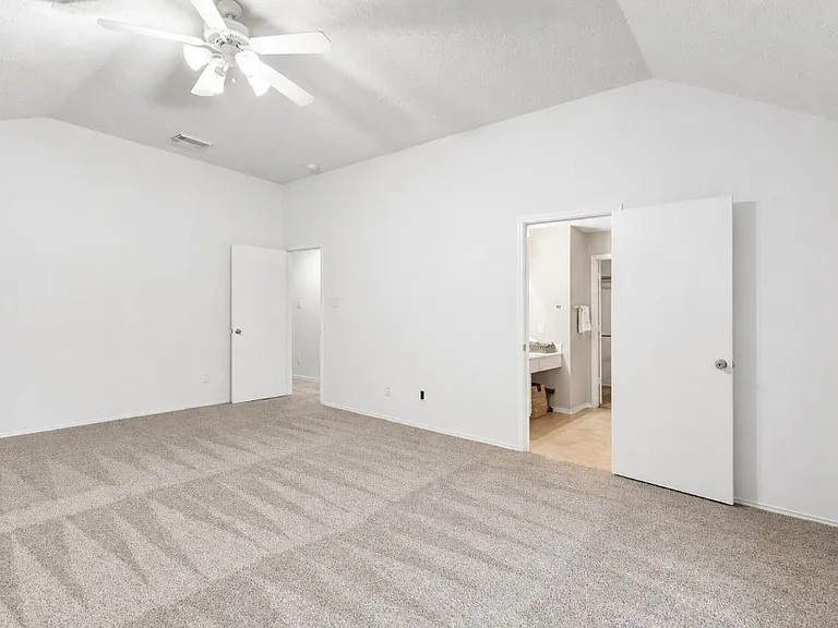 11430 Moonlight Ridge Dr — Photo 7