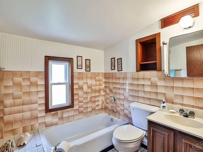 4481 Hunt Rd — Photo 7