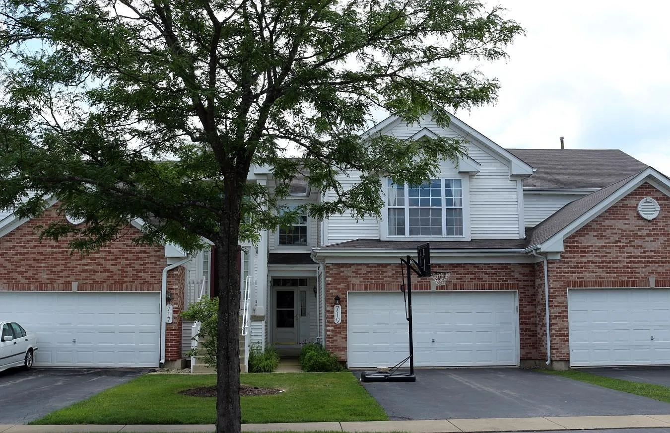 2 bed, 1545 sqft, $2,750 — Photo 1