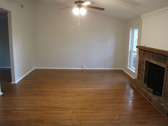 Great room with vented gas log fireplace